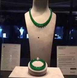 翡翠事件吃瓜,揭秘背后真相，吃瓜群众围观大戏